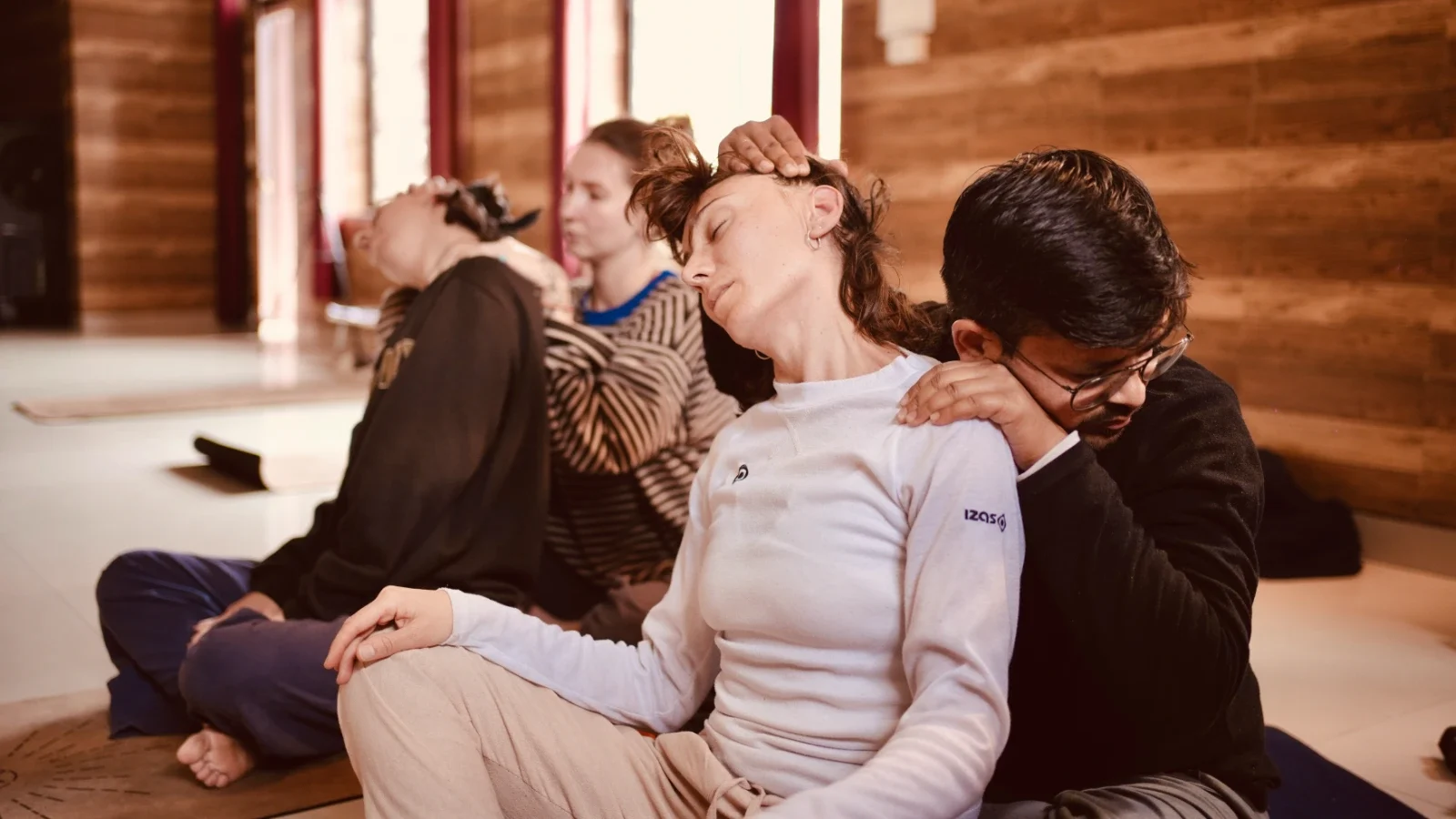 100 Hour Yoga Teacher Training in Rishikesh